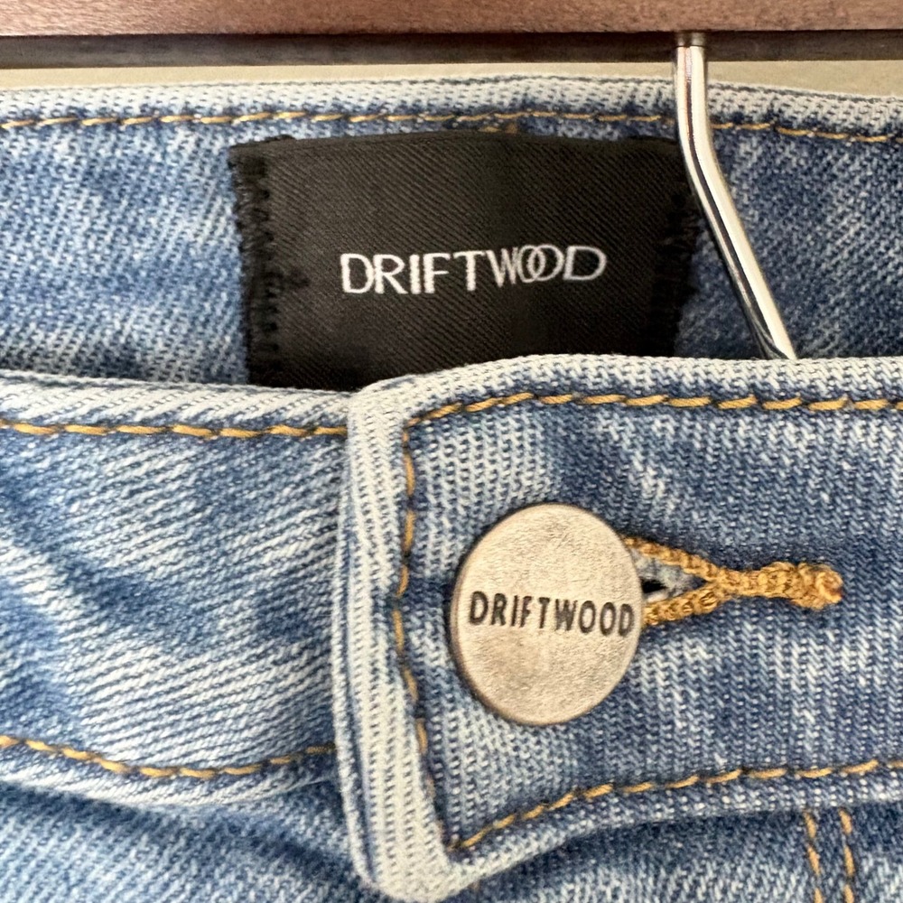 Driftwood Charlee Cropped Wide Leg Button Fly Jeans Light Wash Women Size 32x25" - Picture 3 of 11